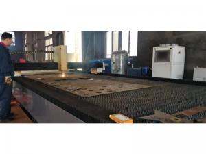 大型激光割  6KW